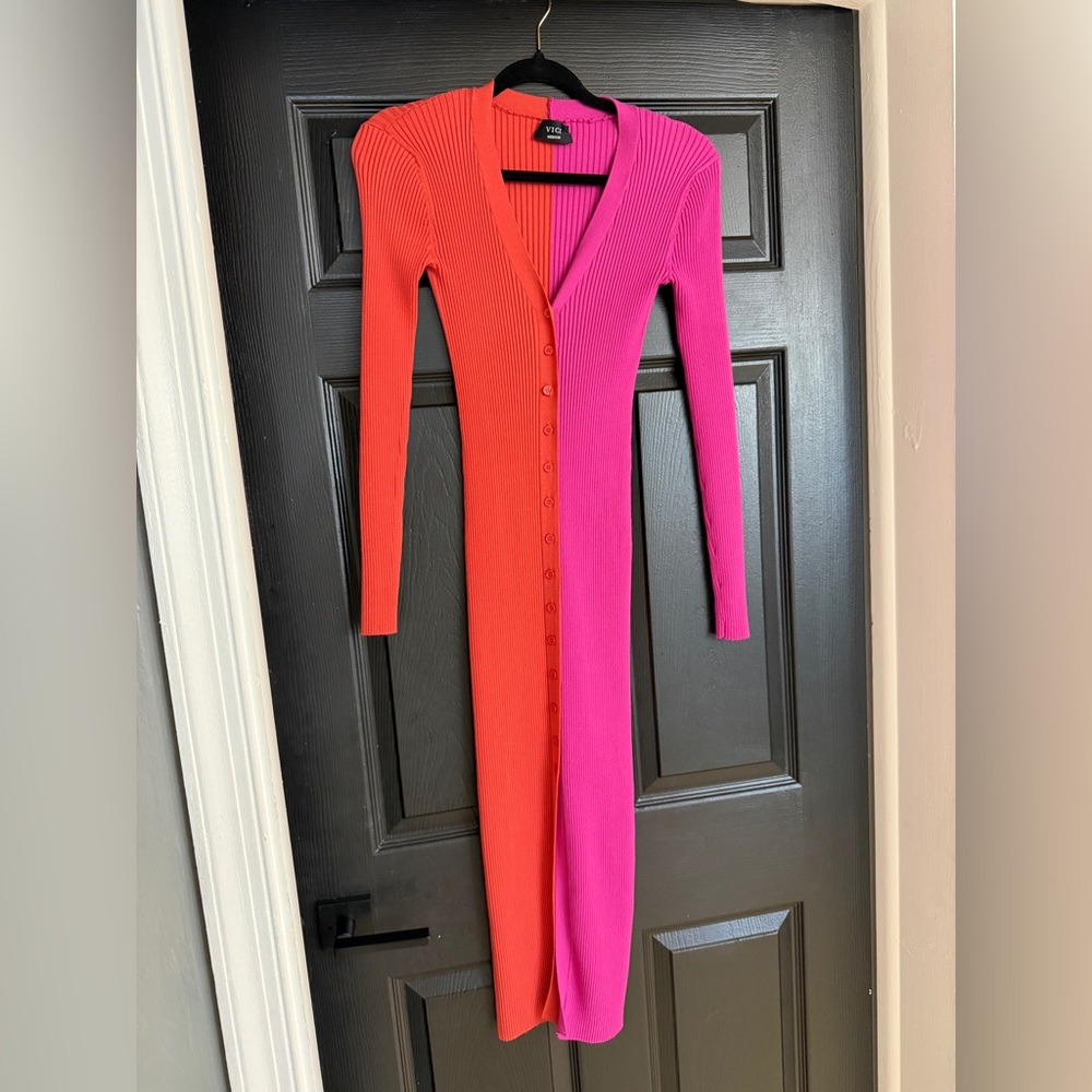 Two-Tone Knit Midi Sweater Dress Long Sleeve Button Slim Cardigan Dresses